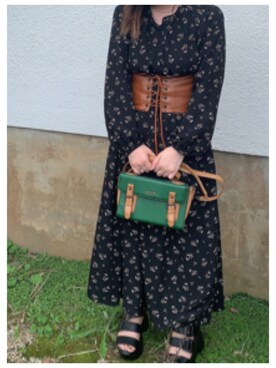 「Vivienne Westwood（ヴィヴィアンウエストウッド）のPETITE ORB PENDANT (new)（ネックレス、シルバー系）」を使った、루리(RURI)さん（レディース・148cm）の秋コーディネート