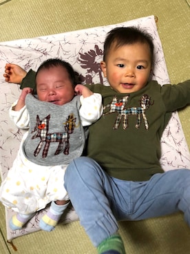 「HAKKA BABY（ハッカベビー）のアイテム（トップス）」を使った、to'n'soさん（キッズ・70cm）の冬コーディネート