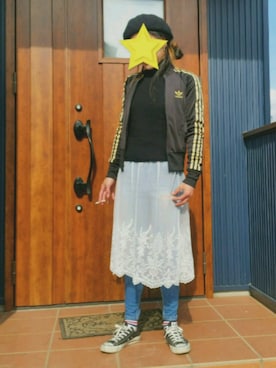 「CONVERSE（コンバース）のconverse（コンバース） ALL STAR OX（オールスターOX）（スニーカー）」を使った、kochanさん（レディース・154cm）の春コーディネート