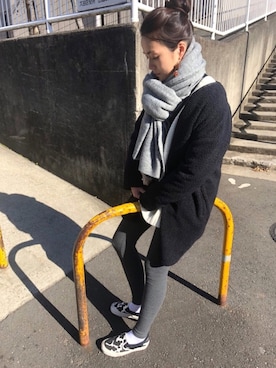 「アイテム（スリッポン）」を使った、MOMOMIさん（レディース・165cm）の冬コーディネート