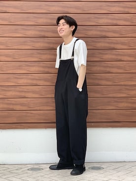 「ITEMS URBANRESEARCH（アイテムズ アーバンリサーチ）のアイテム（サロペット/オーバーオール）」を使った、まひろさん（メンズ・174cm）の春コーディネート