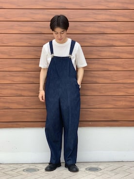 「ITEMS URBANRESEARCH（アイテムズ アーバンリサーチ）のアイテム（サロペット/オーバーオール）」を使った、まひろさん（メンズ・174cm）の春コーディネート