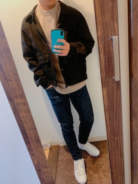 「アイテム（チノパンツ、ブルー系）」を使った、しろさん（メンズ・163cm）の冬コーディネート
