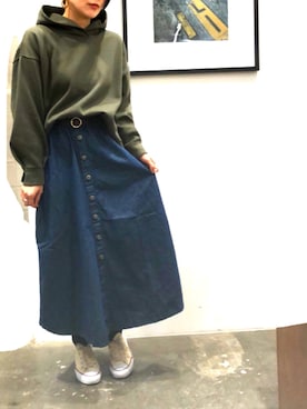 「AMERICAN HOLIC（アメリカンホリック）のフード付裏毛プルオーバー（パーカー）」を使った、7seaさん（レディース・164cm）の秋コーディネート