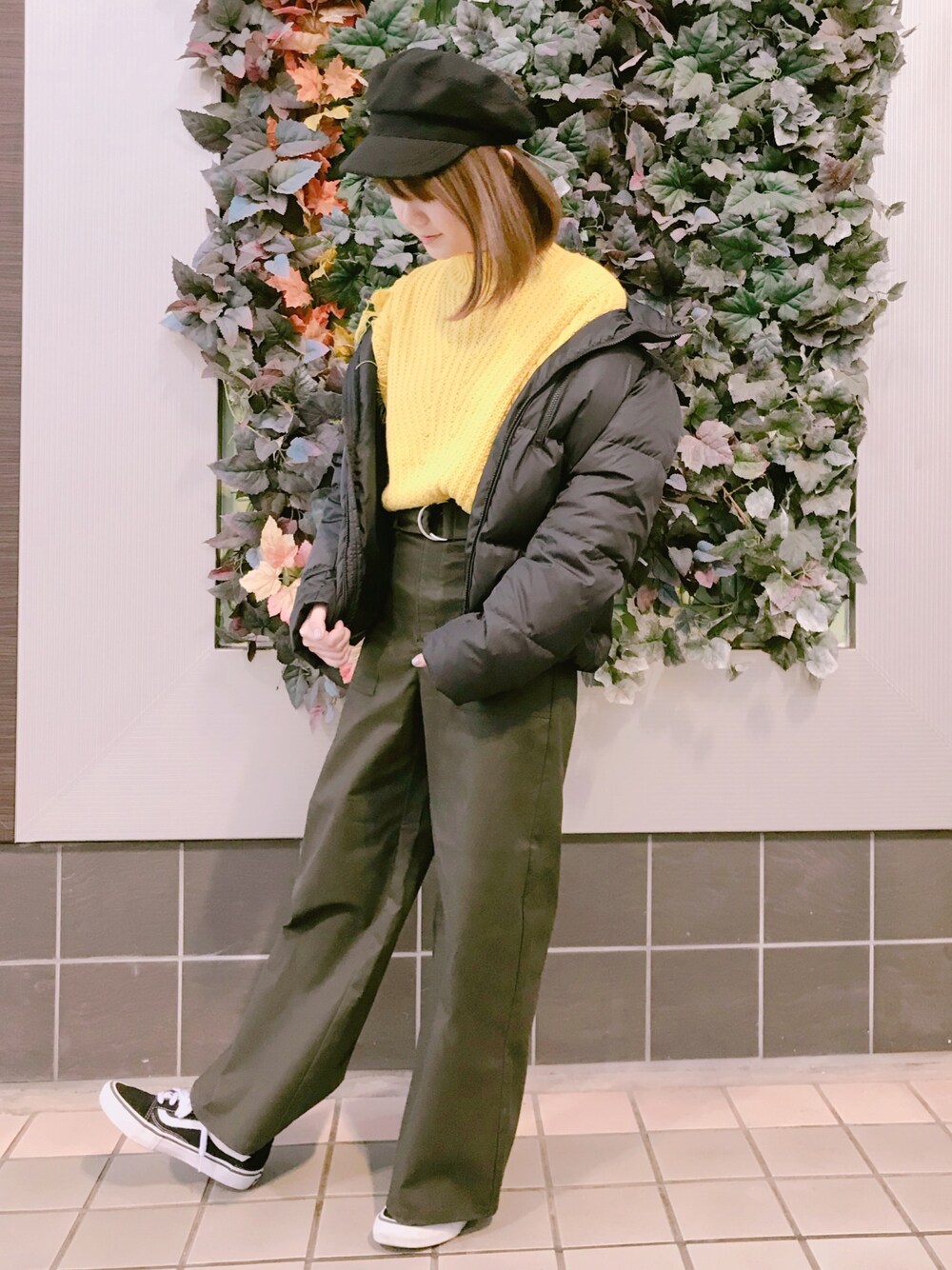 「全身GU、プチプラコーデ、GU、ワイドパンツ、oldskool、カジュアル、VANS、出勤コーデ」｜「GUのアイテム（帽子、ブラック系）」を使った、ゆっこさん（レディース・161cm）の冬コーディネートの1枚目の写真