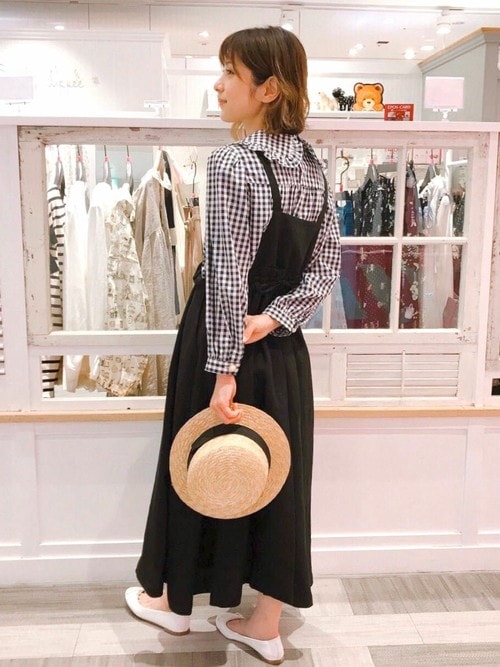 franchelippee（フランシュリッペ）の「うしろきゅっとジャンスカ