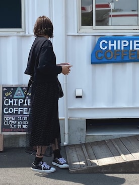 「CONVERSE（コンバース）のCONVERSE ALL STAR OX(BLACK)（スニーカー、ブラック系）」を使った、yuuさん（レディース・171cm）の春コーディネート