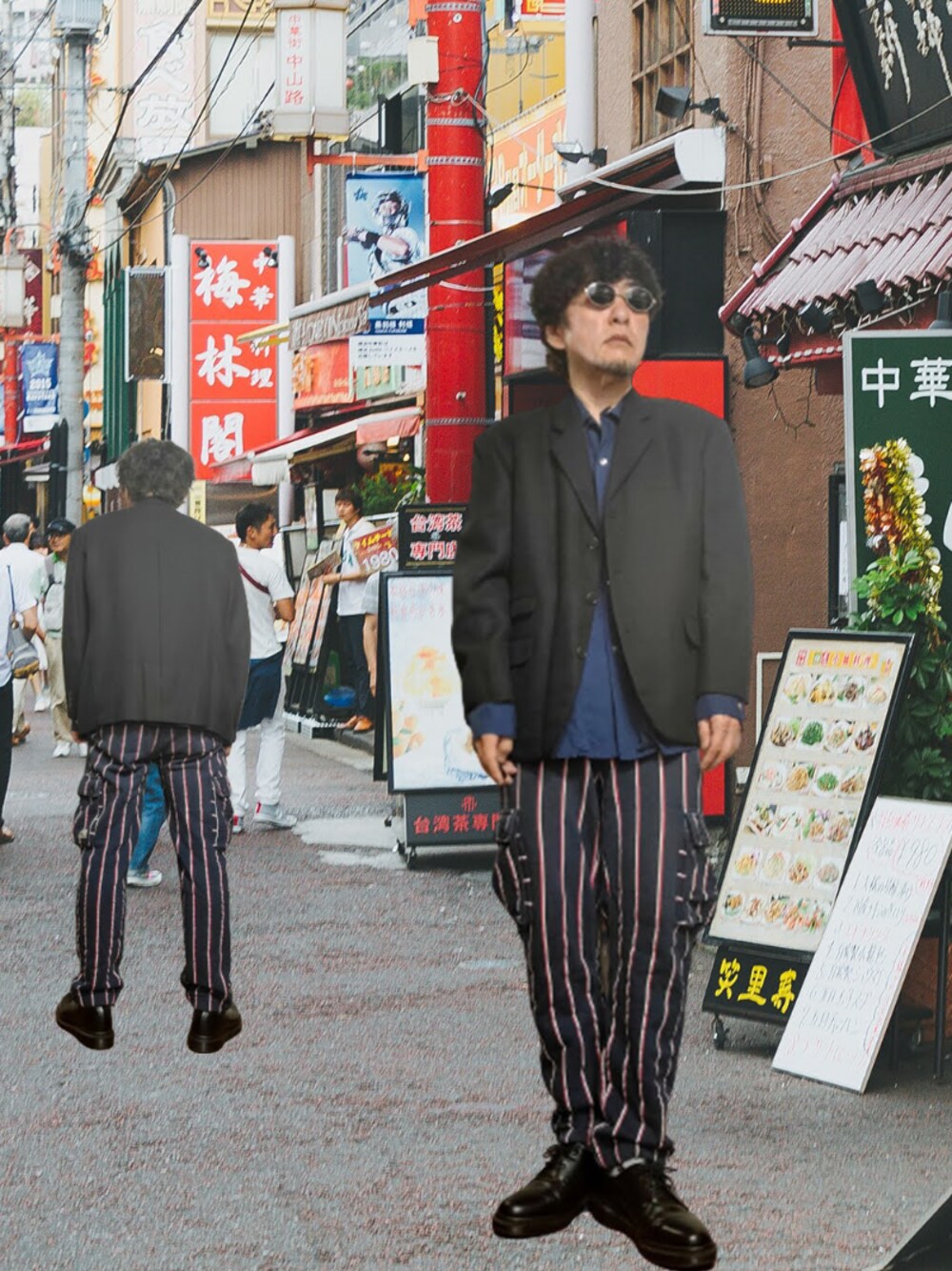 「スウェットパンツ、テーラードジャケット、ブラック、ストライプパンツ、Dr.Martens、URU、TAKEO KIKUCHI、オープンカラーシャツ、相互フォロー」｜「BASECONTROLのアイテム（スウェットパンツ、ブルー系）」を使った、msg1961さん（メンズ・170cm）の春コーディネートの1枚目の写真