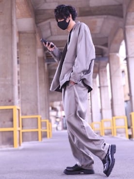 「PUBLUX（パブリュクス）のアイテム（テーラードジャケット）」を使った、TJさん（メンズ・177cm）の冬コーディネート