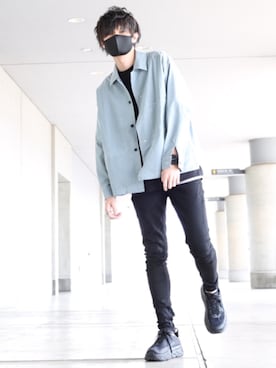 Tシャツ カットソーを使った 黒パンツ のメンズ人気ファッションコーディネート Wear