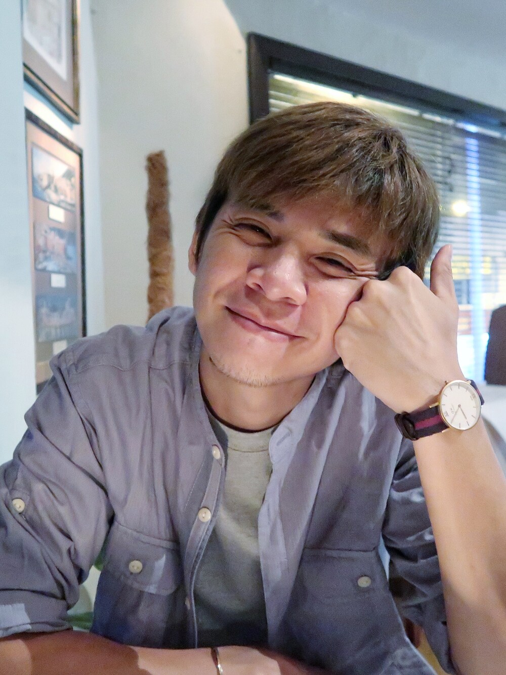 「dannyone、 Casual」｜「Daniel Wellingtonのアイテム（アナログ腕時計、その他）」を使った、DannyOne 溫力銘さん（メンズ・172cm）の冬コーディネートの1枚目の写真