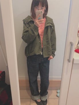 「UNIQLO（ユニクロ）のハイライズワイドストレートジーンズ（デニムパンツ）」を使った、Mika ☆さん（レディース・156cm）の春コーディネート
