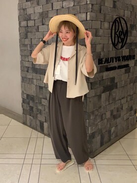 市毛　佑佳さんのコーディネート