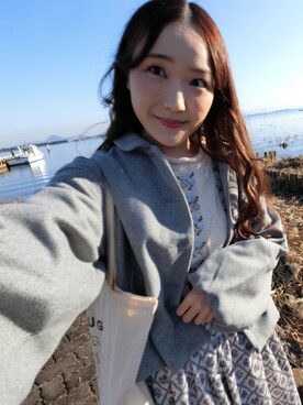 「カフェ」｜「アイテム（その他アウター）」を使った、ayamoreさん（レディース・160cm）の冬コーディネート