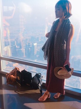 「LouisVuitton」｜「アイテム（オールインワン・サロペット）」を使った、Rena Keさん（レディース・168cm）の夏コーディネート