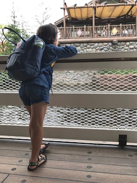 「AZUL by moussy（アズールバイマウジー）のアイテム（サンダル）」を使った、chicaさん（キッズ・135cm）の秋コーディネート