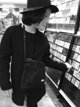 「WILD THINGS（ワイルドシングス）のアイテム（バッグ）」を使った、chicaさん（キッズ・135cm）の秋コーディネート
