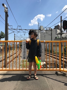 「AZUL by moussy（アズールバイマウジー）のアイテム（サンダル）」を使った、chicaさん（キッズ・135cm）の春コーディネート