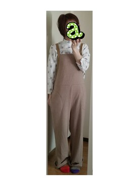 「Ne-net（ネネット）のアイテム（サロペット/オーバーオール）」を使った、らぶこさん（レディース・162cm）の春コーディネート