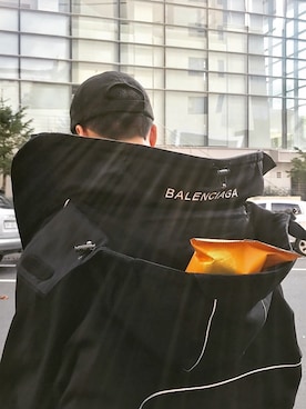 「アイテム（マウンテンパーカー）」を使った、동현이さん（メンズ・180cm・30代）の冬コーディネート
