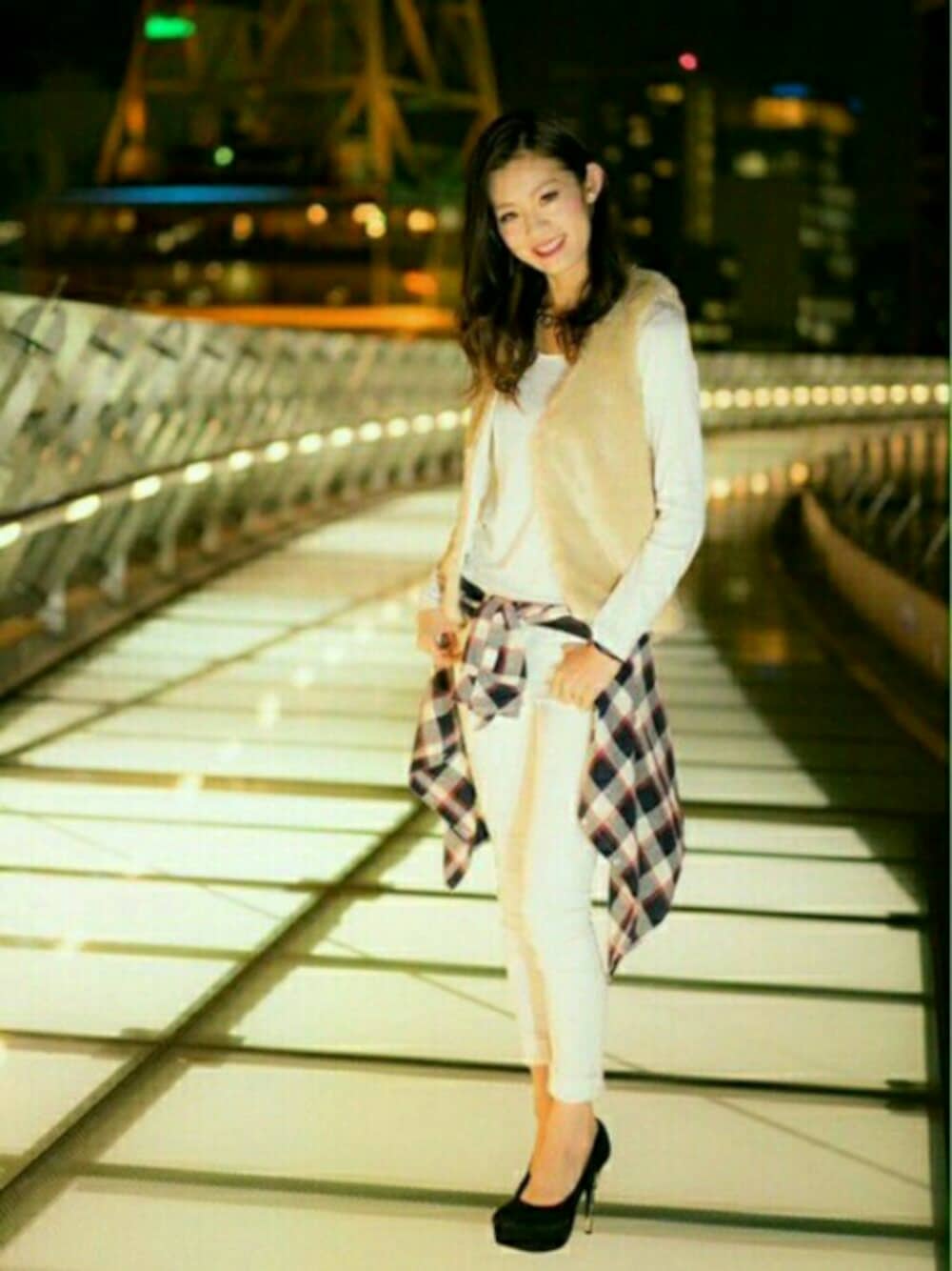 「archives、ドラフトARC、LOVE、スキニー、GYDA、ootd、fashion」｜「GYDAのワンウォッシュスキニーデニムパンツ（デニムパンツ、ホワイト系）」を使った、miyouさん（レディース・164cm）の夏コーディネートの1枚目の写真