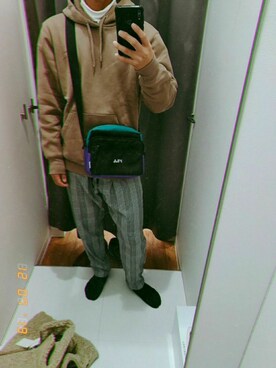 「FILA（フィラ）のアイテム（バッグ）」を使った、すうだんさん（メンズ・165cm）の冬コーディネート