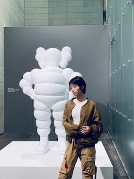 「アイテム（チノパンツ、オレンジ系）」を使った、gia20さん（レディース・170cm）の秋コーディネート