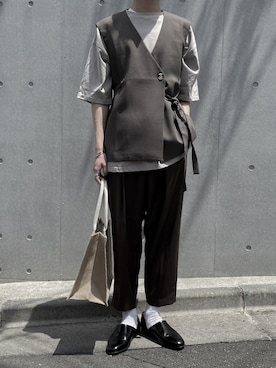 シルバー系のアイテムを使った フェミニン のメンズ人気ファッションコーディネート Wear