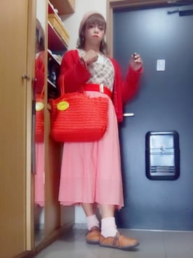 「ラブアンドピース2020」｜「アイテム（ハンチング/ベレー帽）」を使った、メグミ   ☆海乃  恵さん（レディース・171cm）の秋コーディネート