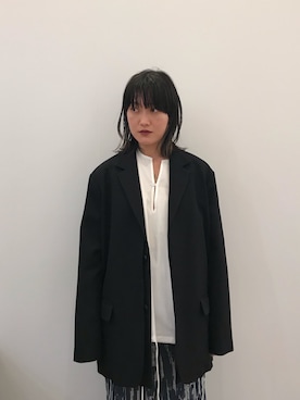 「YOKE（ヨーク）のアイテム」を使った、ナズさん（レディース・157cm）の冬コーディネート