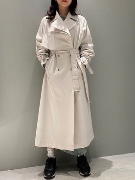 「アイボリー」｜「アイテム（トレンチコート）」を使った、清水 みゆきさん（レディース・157cm）の春コーディネート