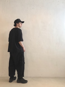 「adidas（アディダス）のアイテム（ブーツ）」を使った、はなまるさん（メンズ・173cm）の春コーディネート