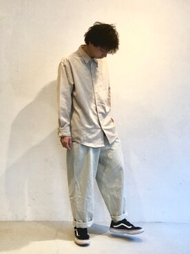 「TOMMY（トミー）のアイテム（パンツ）」を使った、はなまるさん（メンズ・173cm）の秋コーディネート