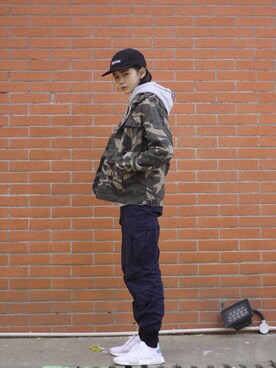 r-FAFAさんのコーディネート