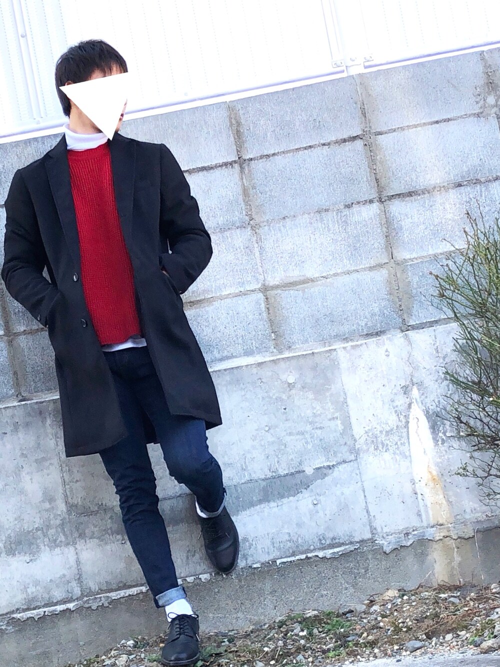 「プチプラ、チェスターコート、シンプルコーデ、おしゃれさんと繋がりたい、冬コーデ、いいね、save、フォローお願いします🤑、革靴×靴下」｜「GLOBAL WORKのプレーントゥシューズ2/777092（ドレスシューズ、ブラック系）」を使った、Yuigaさん（メンズ・175cm）の冬コーディネートの1枚目の写真