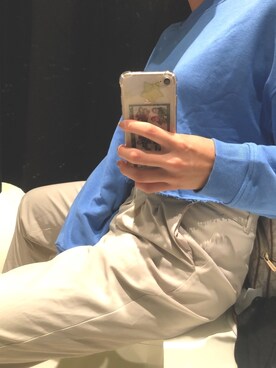 「Bershka（ベルシュカ）のアイテム（運動衫、ブルー系）」を使った、KAEDEさん（レディース・165cm）の秋コーディネート