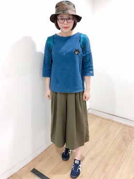 「アイテム（スリッポン、ブルー系）」を使った、百合姐姐さん（レディース・162cm）の春コーディネート