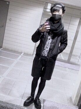 「YOSUKE（ヨースケ）のアイテム（ブーツ、ブラック系）」を使った、いちまつ君さん（メンズ・176cm）の冬コーディネート