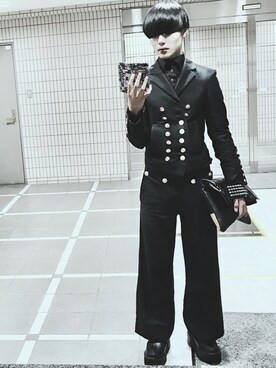 「YOSUKE（ヨースケ）のアイテム（ブーツ、ブラック系）」を使った、いちまつ君さん（メンズ・176cm）の春コーディネート