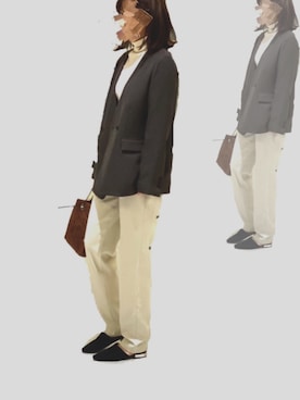 「UNIQLO（ユニクロ）のエクストラファインメリノリブタートルネックセーター（長袖）（ニット/セーター）」を使った、UMIさん（レディース・148cm）の秋コーディネート