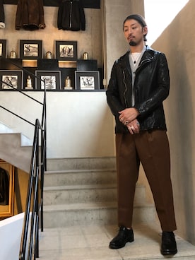 「IVXLCDM（アイヴィーエックスエルシーディエム）のアイテム」を使った、ヤギさん（メンズ・180cm）の秋コーディネート
