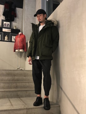 「WOOLRICH（ウールリッチ）のアイテム（その他アウター）」を使った、ヤギさん（メンズ・180cm）の秋コーディネート