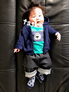 「H&M（エイチ・アンド・エム）のアイテム（モカシン/デッキシューズ）」を使った、__task__さん（キッズ・60cm）の冬コーディネート