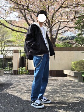 「アイテム（ウォレットチェーン）」を使った、WDさん（メンズ・166cm）の春コーディネート
