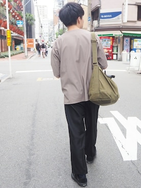 「SUOLO（スオーロ）のアイテム」を使った、くっちーさん（メンズ・166cm）の秋コーディネート