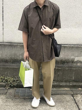 「20/80（テゥエンティーエイティー）のアイテム」を使った、くっちーさん（メンズ・166cm）の秋コーディネート