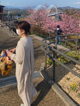 「TODAYFUL（トゥデイフル）のストライプシャツドレス（ワンピース、ホワイト系）」を使った、mayuさん（レディース・152cm）の冬コーディネート