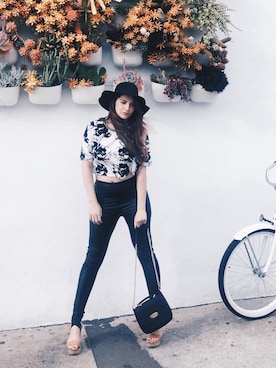 「cotton on（コットンオン）のアイテム（帽子）」を使った、Stefania さん（レディース・173cm）の夏コーディネート