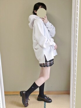 ASLDさんのコーディネート