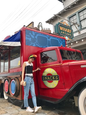 「TODAYFUL（トゥデイフル）のTODAYFUL(トゥディフル)  "ROY's Denim"カットオフデニム（デニムパンツ）」を使った、yukaさん（レディース・167cm）の夏コーディネート